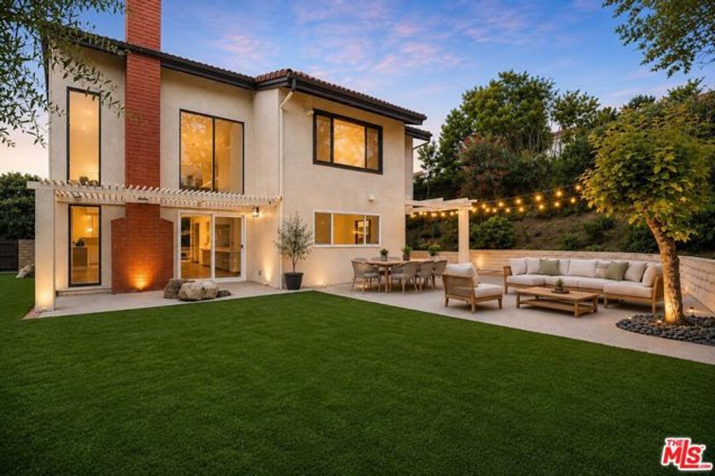 17265 Avenida De La Herradura, Pacific Palisades (los Angeles), CA 90272