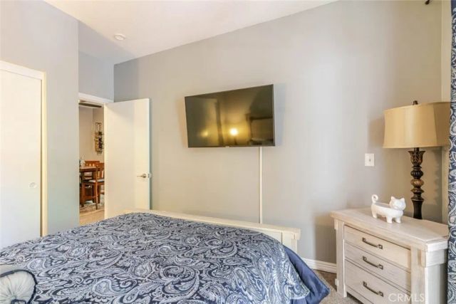 24145 Del Monte Drive 319, Valencia, CA 91355