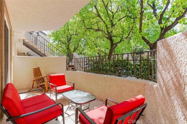 24145 Del Monte Drive 319, Valencia, CA 91355