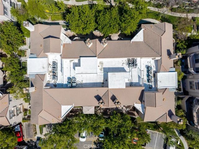 24145 Del Monte Drive 319, Valencia, CA 91355