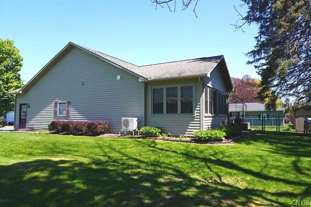10 Prospect Street, Oswego, NY 13126