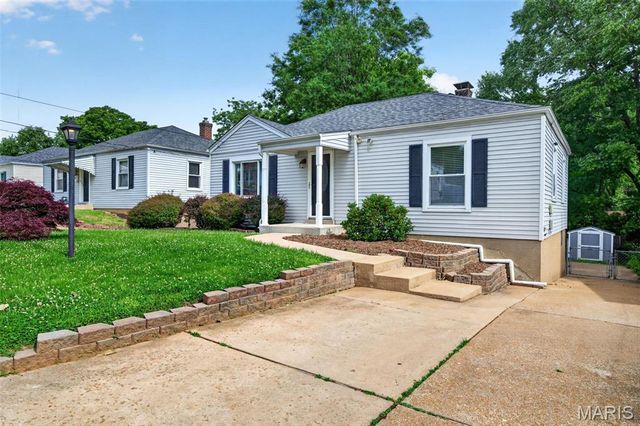 6009 Staely Avenue, St Louis, MO 63123