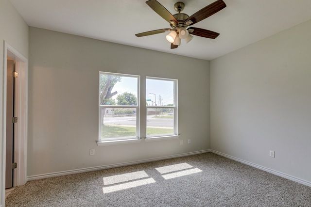3083 Sunnyvale Street, Dallas, TX 75216