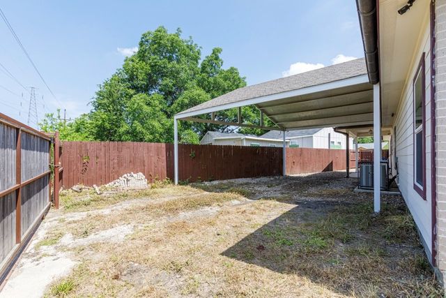 3083 Sunnyvale Street, Dallas, TX 75216