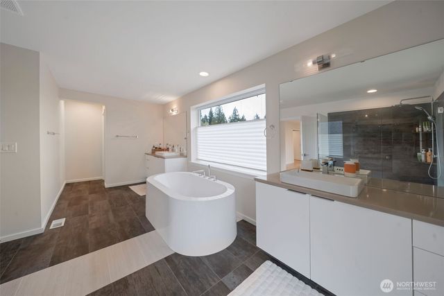 20328 SE 266th Street, Covington, WA 98042