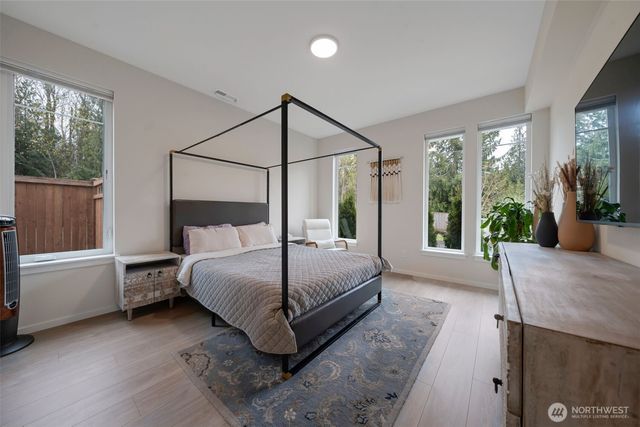 20328 SE 266th Street, Covington, WA 98042