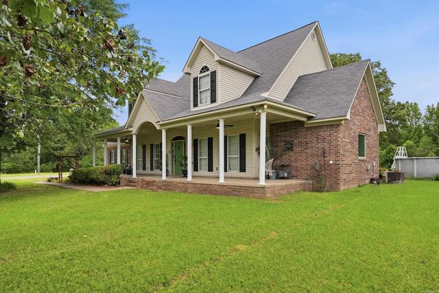 30 Pinnacle Springs Rd, Greenbrier, AR 72058
