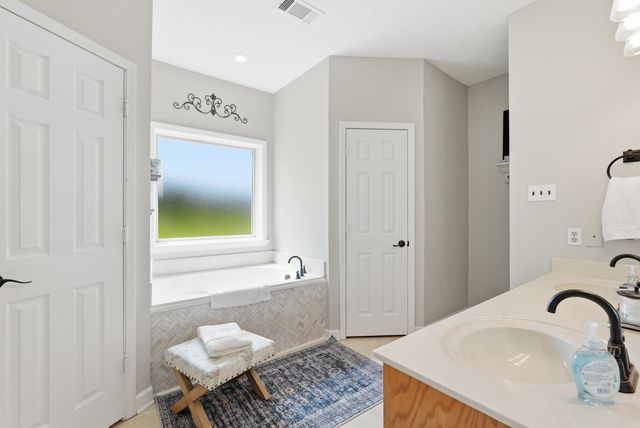 30 Pinnacle Springs Rd, Greenbrier, AR 72058