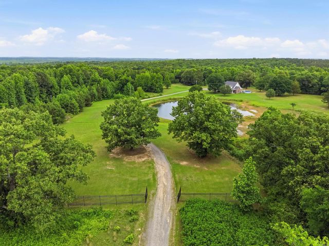 30 Pinnacle Springs Rd, Greenbrier, AR 72058