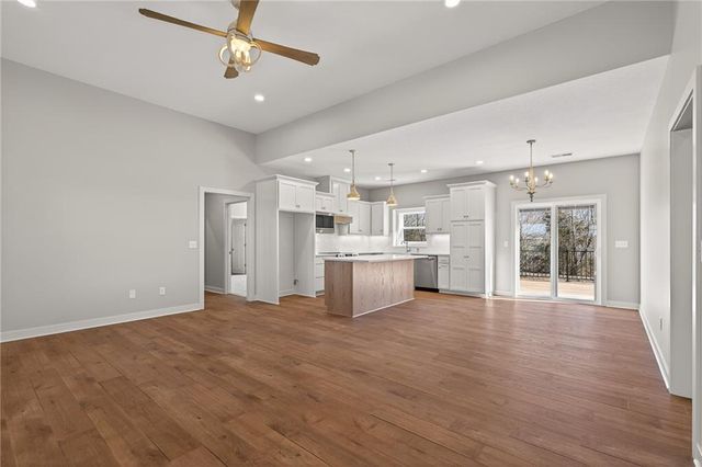 1108 OO Highway, Odessa, MO 64076