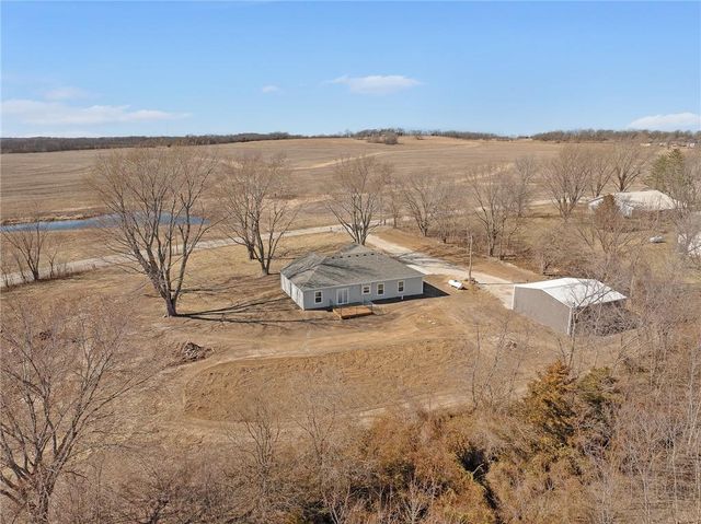 1108 OO Highway, Odessa, MO 64076