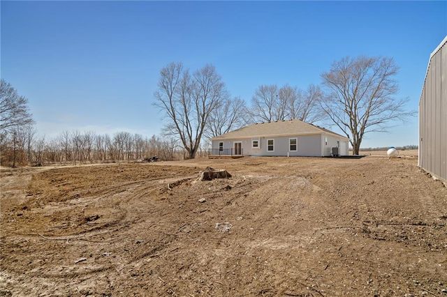 1108 OO Highway, Odessa, MO 64076