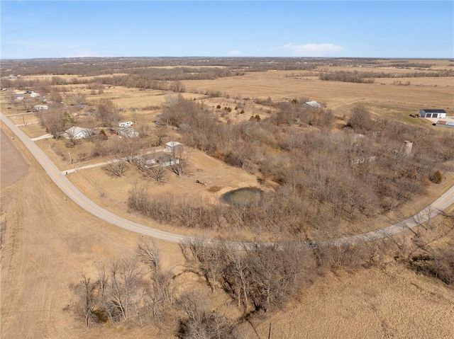 1108 OO Highway, Odessa, MO 64076