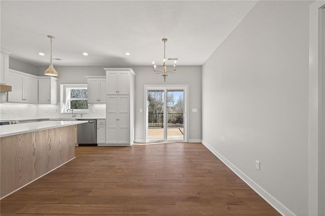 1108 OO Highway, Odessa, MO 64076