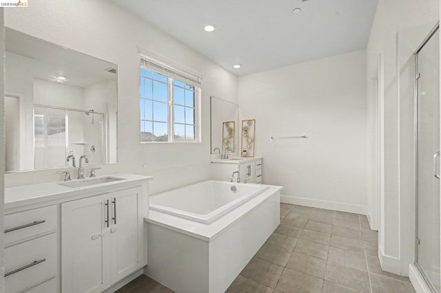 225 Cold Creek Dr, Oakley, CA 94561