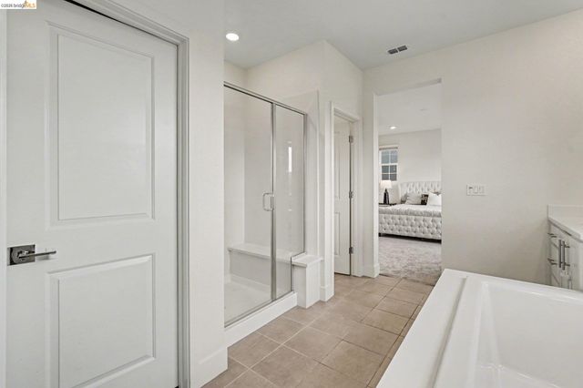 225 Cold Creek Dr, Oakley, CA 94561
