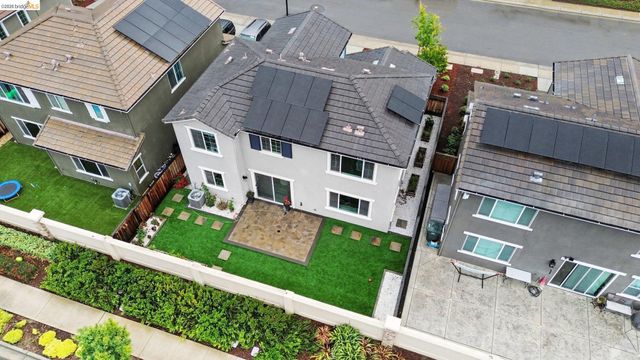 225 Cold Creek Dr, Oakley, CA 94561