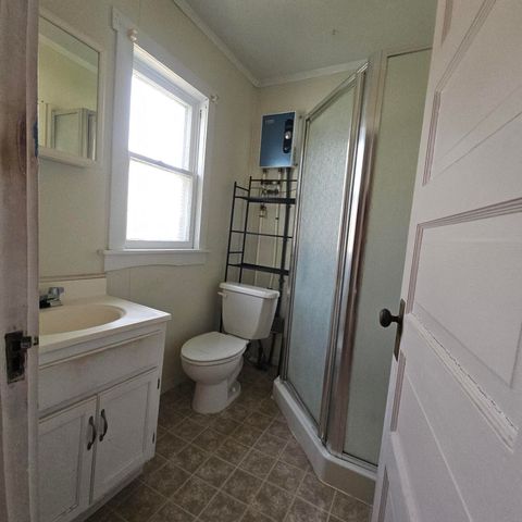 1153 S Maryland Avenue, Springfield, MO 65807