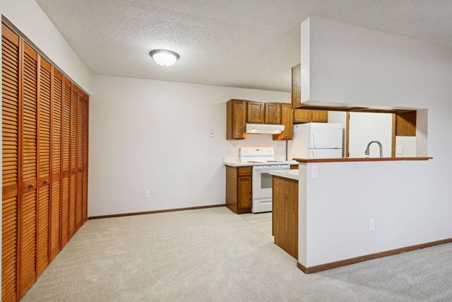 2706 Brookdale Lane, Brooklyn Park, MN 55444