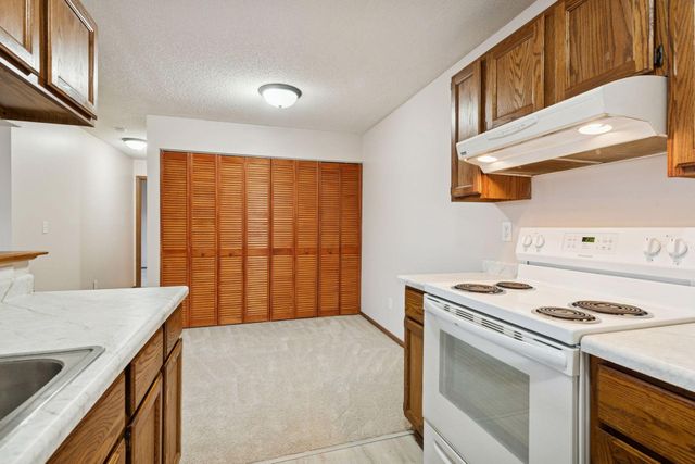 2706 Brookdale Lane, Brooklyn Park, MN 55444