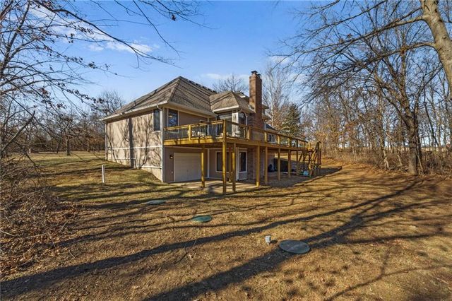 26311 S Westlake Drive, Harrisonville, MO 64701