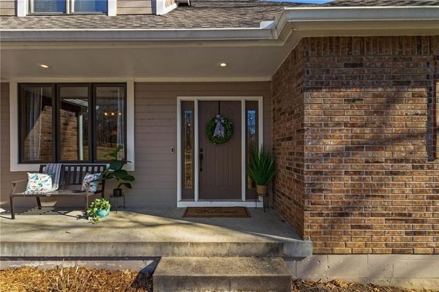 26311 S Westlake Drive, Harrisonville, MO 64701