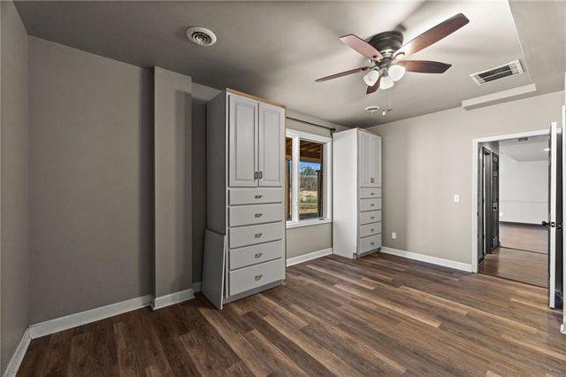 26311 S Westlake Drive, Harrisonville, MO 64701