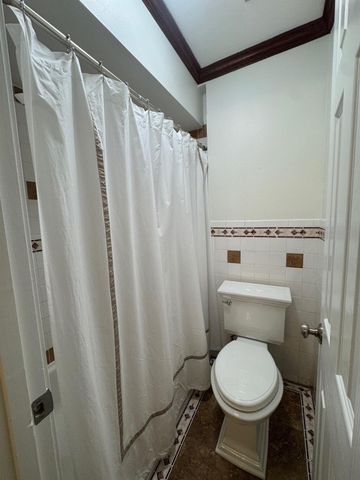 2701 Bellefontaine Street A26, Houston, TX 77025