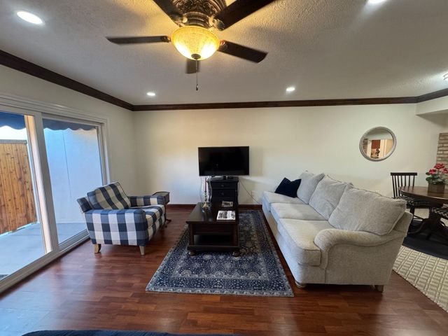 2701 Bellefontaine Street A26, Houston, TX 77025