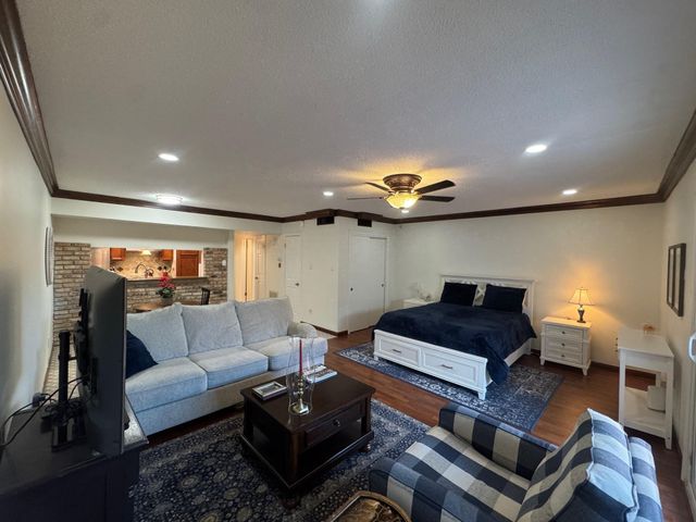 2701 Bellefontaine Street A26, Houston, TX 77025