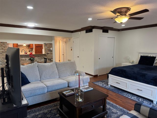 2701 Bellefontaine Street A26, Houston, TX 77025