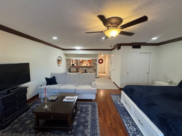 2701 Bellefontaine Street A26, Houston, TX 77025