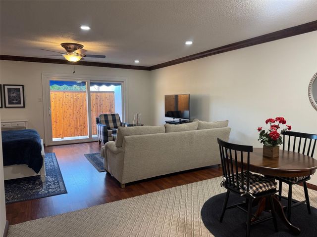 2701 Bellefontaine Street A26, Houston, TX 77025