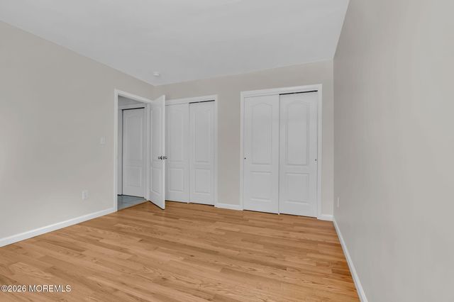 482 Meadowood Road, Jackson, NJ 08527