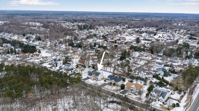 482 Meadowood Road, Jackson, NJ 08527