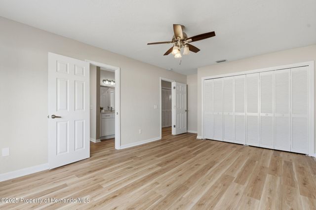 916 River Rapids Avenue, Brandon, FL 33511