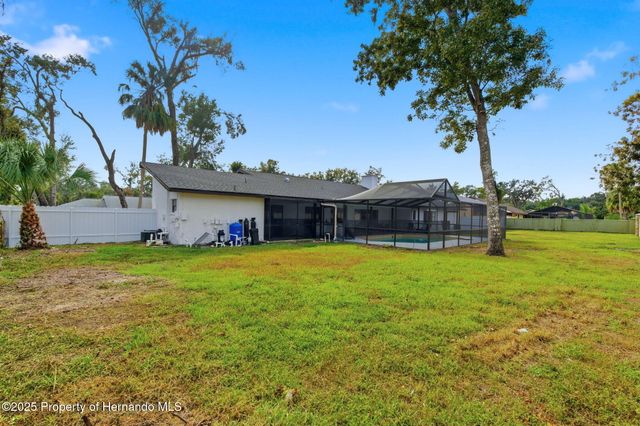 916 River Rapids Avenue, Brandon, FL 33511