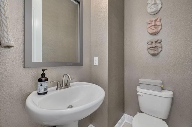 835 BURLINGTON AVENUE N, St Petersburg, FL 33701