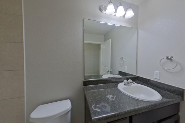 240 Dragon Ridge RD, Buda, TX 78610
