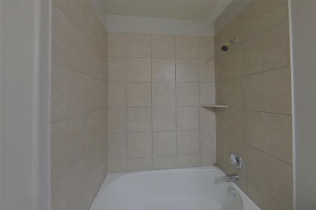 240 Dragon Ridge RD, Buda, TX 78610
