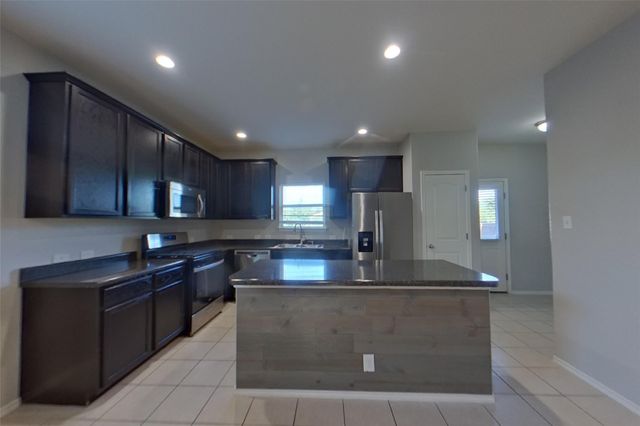 240 Dragon Ridge RD, Buda, TX 78610