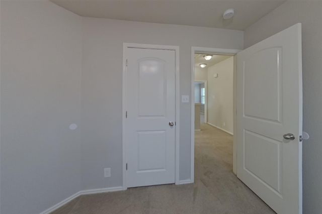 240 Dragon Ridge RD, Buda, TX 78610
