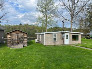 187 Millard Bassett Road, Granby, NY 13069