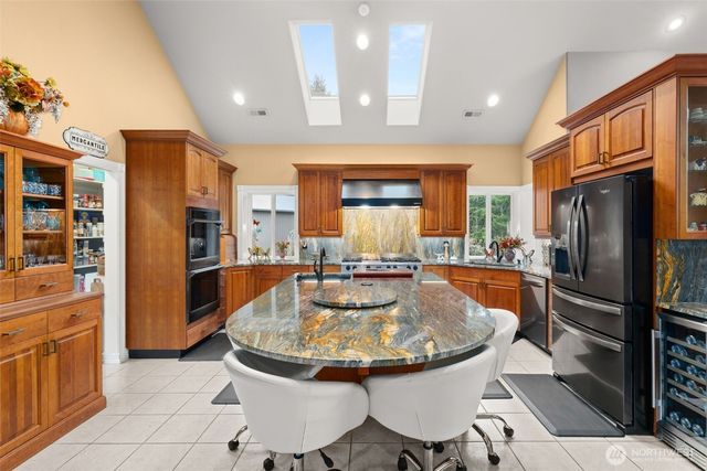 2599 Seminary Hill Road, Centralia, WA 98531