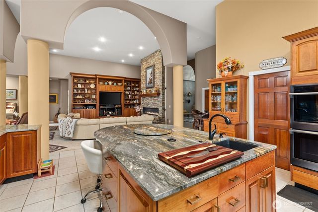 2599 Seminary Hill Road, Centralia, WA 98531