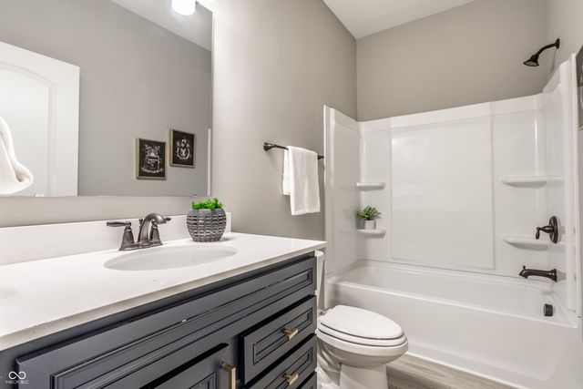 9744 Junction Station, Fishers, IN 46037