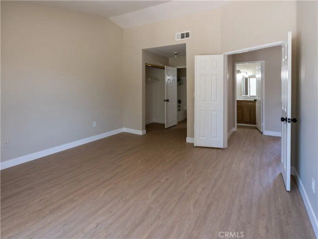 28102 Bob White Circle 4, Saugus, CA 91350