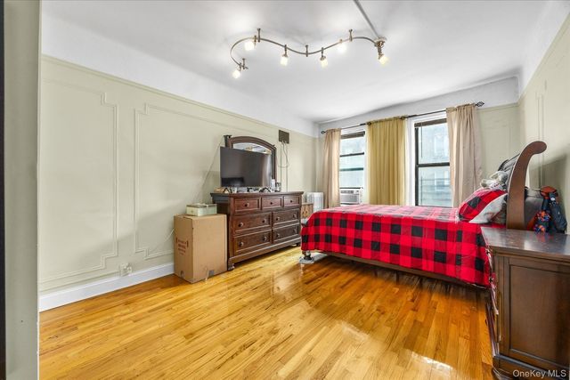 2187 Holland Avenue 4G, Bronx, NY 10462