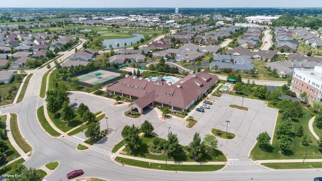 2727 Northmoor Drive, Naperville, IL 60564