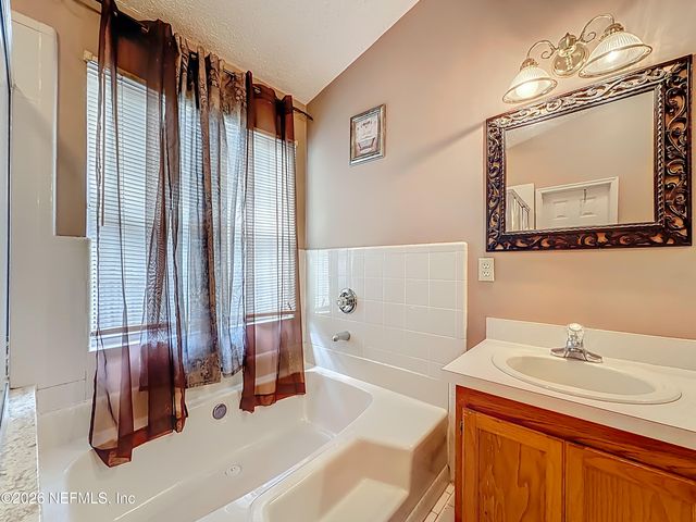 7535 GINGER TEA Trail W, Jacksonville, FL 32244